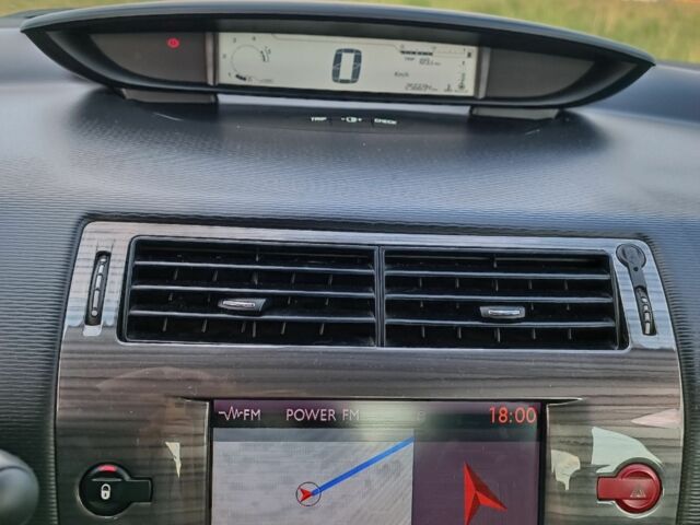 Сітроен С4, об'ємом двигуна 2 л та пробігом 256 тис. км за 5300 $, фото 6 на Automoto.ua