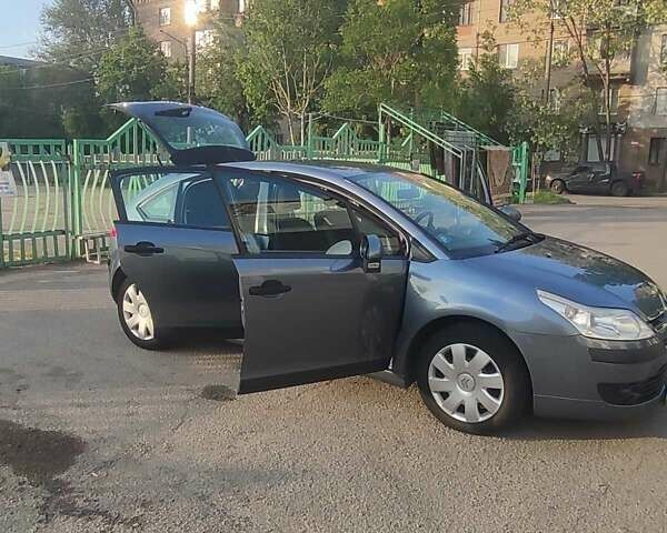 Ситроен С4, объемом двигателя 0 л и пробегом 225 тыс. км за 5300 $, фото 1 на Automoto.ua