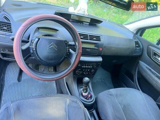 Ситроен С4, объемом двигателя 1.6 л и пробегом 267 тыс. км за 3000 $, фото 2 на Automoto.ua