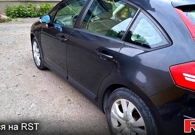 Ситроен С4, объемом двигателя 1.6 л и пробегом 230 тыс. км за 4300 $, фото 2 на Automoto.ua