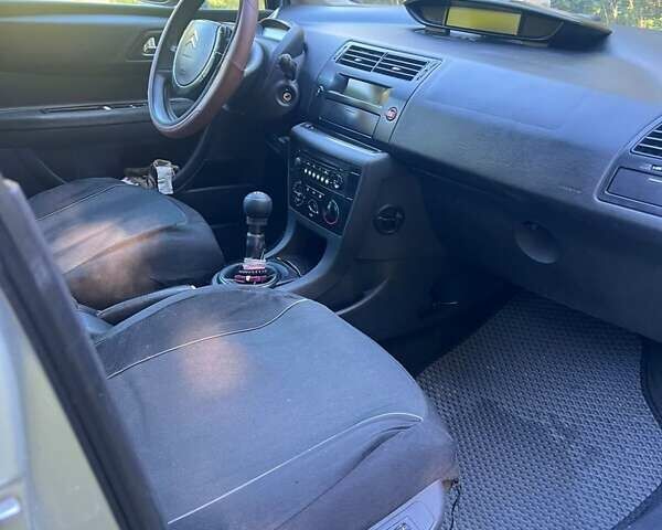 Ситроен С4, объемом двигателя 1.6 л и пробегом 267 тыс. км за 3000 $, фото 16 на Automoto.ua