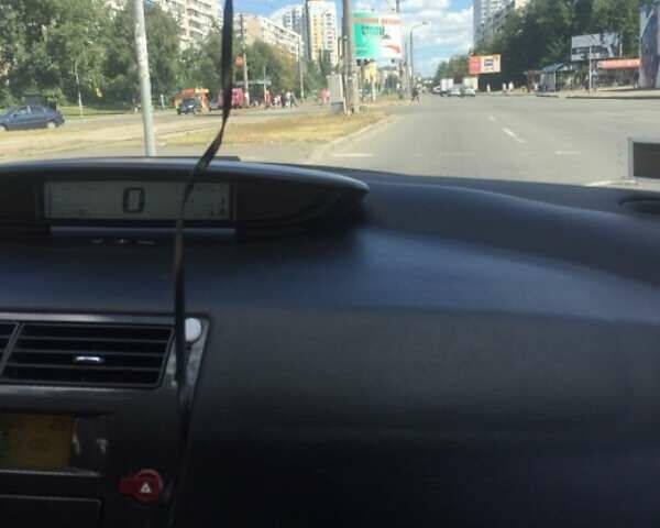 Ситроен С4, объемом двигателя 1.6 л и пробегом 279 тыс. км за 4950 $, фото 9 на Automoto.ua
