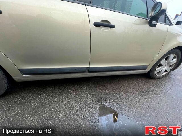 Ситроен С4, объемом двигателя 1.6 л и пробегом 239 тыс. км за 4400 $, фото 7 на Automoto.ua