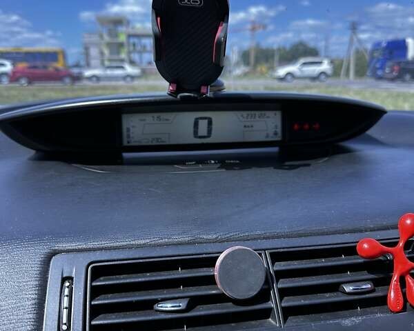 Ситроен С4, объемом двигателя 1.59 л и пробегом 233 тыс. км за 4300 $, фото 15 на Automoto.ua