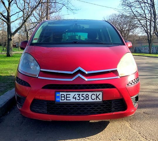 Сітроен С4, об'ємом двигуна 1.6 л та пробігом 211 тис. км за 5600 $, фото 1 на Automoto.ua