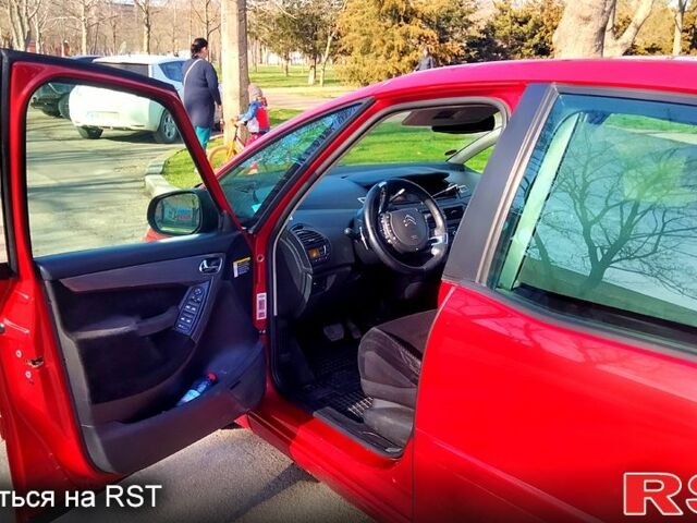 Сітроен С4, об'ємом двигуна 1.6 л та пробігом 211 тис. км за 5600 $, фото 3 на Automoto.ua
