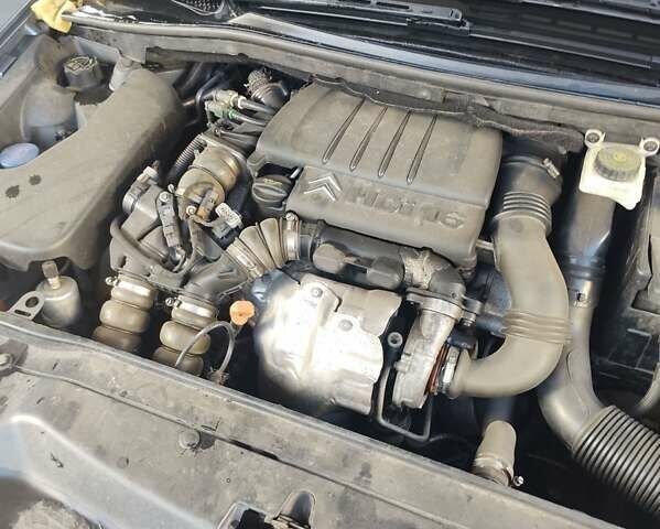 Ситроен С4, объемом двигателя 1.6 л и пробегом 306 тыс. км за 5000 $, фото 6 на Automoto.ua