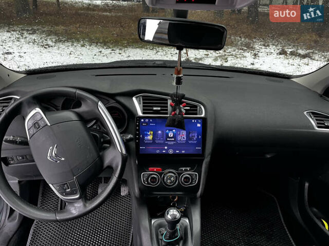 Ситроен С4, объемом двигателя 1.6 л и пробегом 237 тыс. км за 6500 $, фото 4 на Automoto.ua