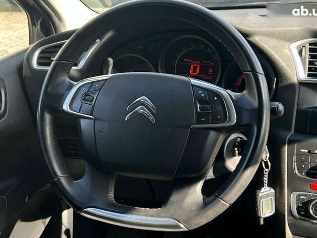 Ситроен С4, объемом двигателя 1.6 л и пробегом 107 тыс. км за 8200 $, фото 17 на Automoto.ua