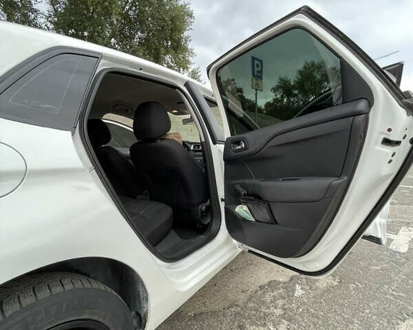 Ситроен С4, объемом двигателя 1.59 л и пробегом 287 тыс. км за 5200 $, фото 10 на Automoto.ua