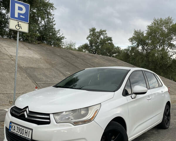 Ситроен С4, объемом двигателя 1.59 л и пробегом 287 тыс. км за 5200 $, фото 1 на Automoto.ua