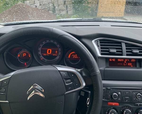 Ситроен С4, объемом двигателя 1.6 л и пробегом 177 тыс. км за 8000 $, фото 7 на Automoto.ua