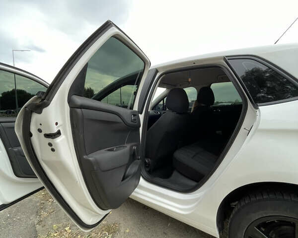 Ситроен С4, объемом двигателя 1.59 л и пробегом 287 тыс. км за 5200 $, фото 9 на Automoto.ua