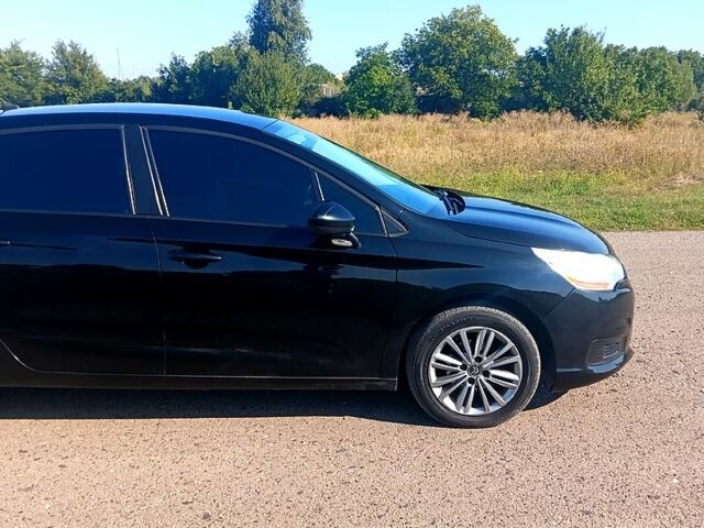 Ситроен С4, объемом двигателя 1.6 л и пробегом 342 тыс. км за 6300 $, фото 5 на Automoto.ua