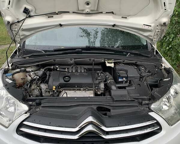 Ситроен С4, объемом двигателя 1.6 л и пробегом 177 тыс. км за 8000 $, фото 5 на Automoto.ua