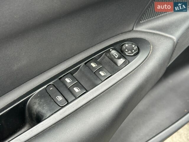 Сітроен С4, об'ємом двигуна 1.6 л та пробігом 150 тис. км за 6491 $, фото 13 на Automoto.ua