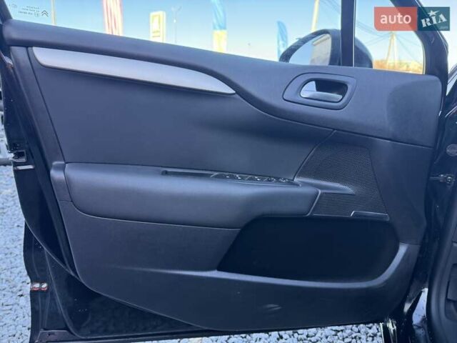 Сітроен С4, об'ємом двигуна 1.4 л та пробігом 288 тис. км за 6000 $, фото 5 на Automoto.ua