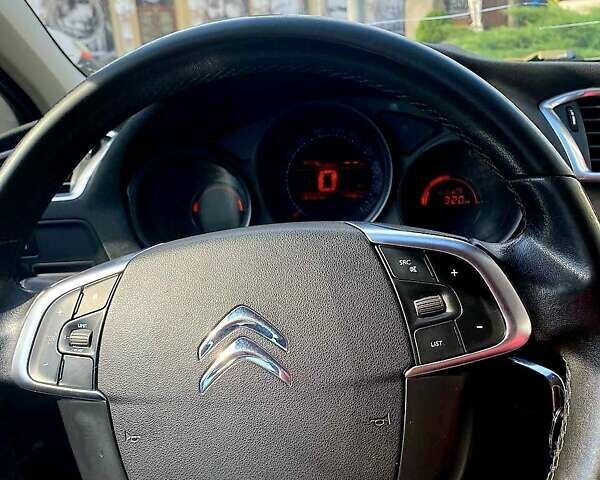 Ситроен С4, объемом двигателя 1.6 л и пробегом 130 тыс. км за 6900 $, фото 14 на Automoto.ua