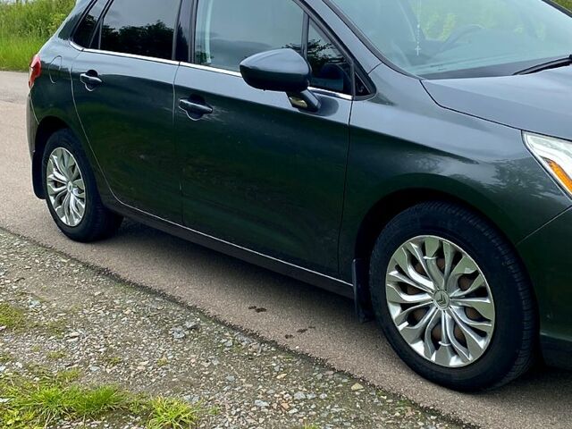 Ситроен С4, объемом двигателя 1.6 л и пробегом 250 тыс. км за 8300 $, фото 3 на Automoto.ua
