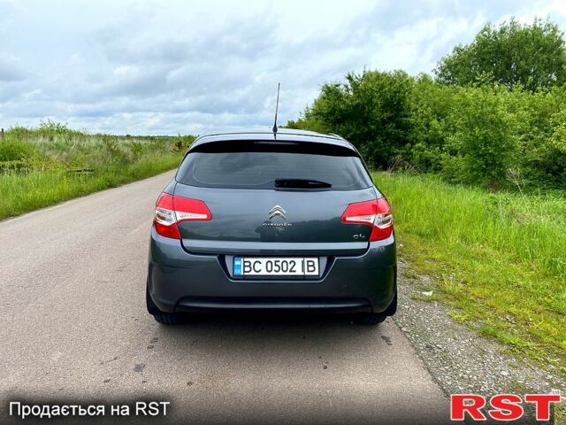 Ситроен С4, объемом двигателя 1.6 л и пробегом 250 тыс. км за 8300 $, фото 1 на Automoto.ua