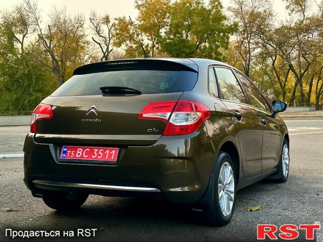 Ситроен С4, объемом двигателя 1.6 л и пробегом 289 тыс. км за 6900 $, фото 7 на Automoto.ua