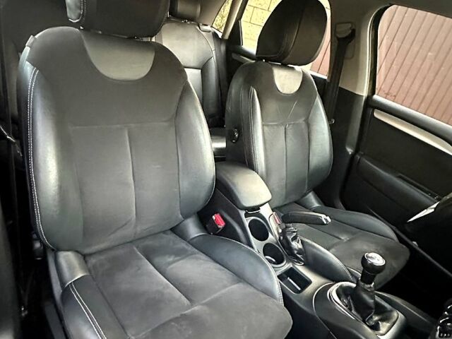 Ситроен С4, объемом двигателя 1.6 л и пробегом 289 тыс. км за 6900 $, фото 10 на Automoto.ua