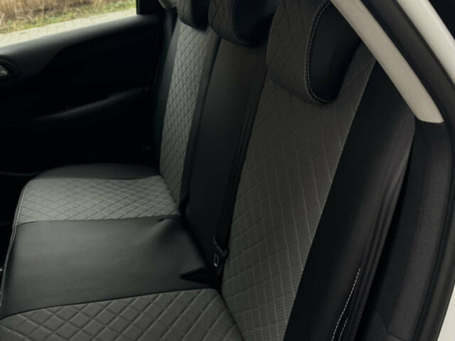 Ситроен С4, объемом двигателя 1.6 л и пробегом 220 тыс. км за 9000 $, фото 6 на Automoto.ua