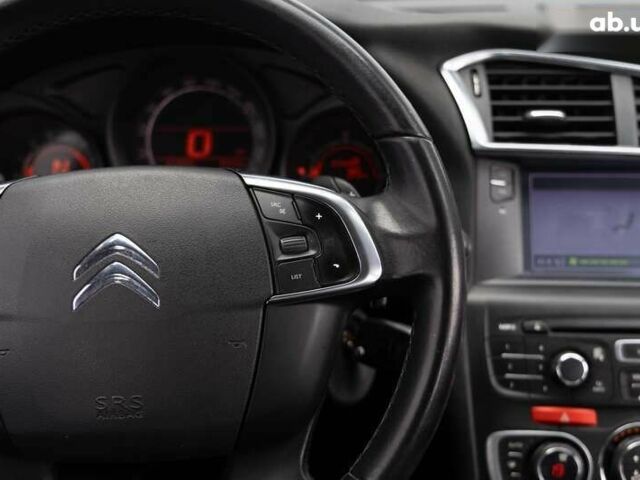 Ситроен С4, объемом двигателя 1.6 л и пробегом 157 тыс. км за 10000 $, фото 17 на Automoto.ua