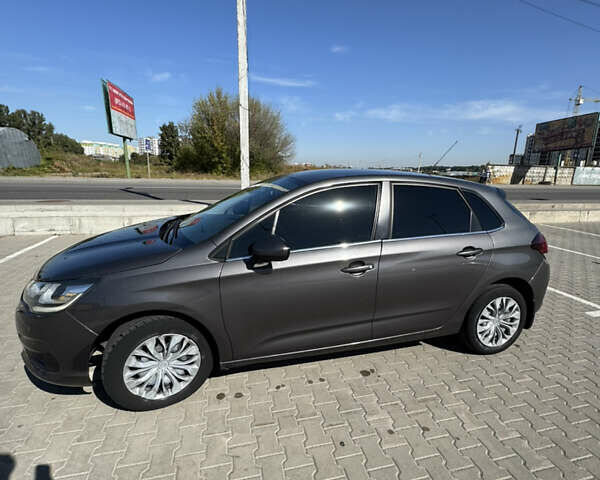 Ситроен С4, объемом двигателя 1.6 л и пробегом 160 тыс. км за 8600 $, фото 1 на Automoto.ua