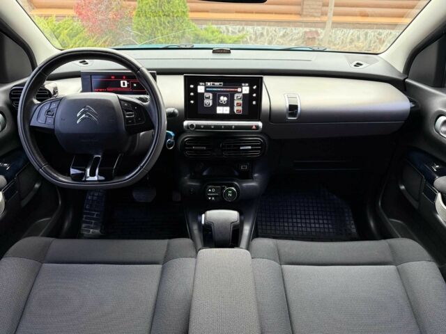 Ситроен С4 2018 в Киеве на Automoto.ua Ситроен С4, объемом двигателя 1.2 л и пробегом 67 тыс. км за 11500 $, фото 21 на Automoto.ua