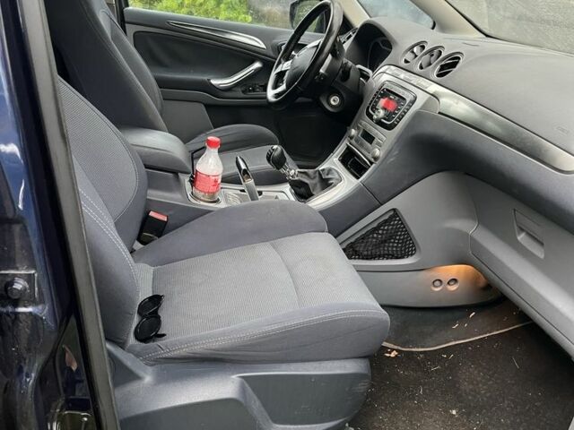 Ситроен С4, объемом двигателя 1.6 л и пробегом 328 тыс. км за 1506 $, фото 1 на Automoto.ua