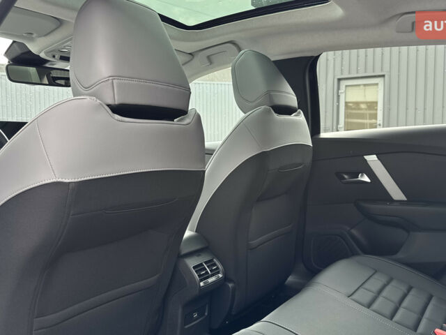 Сітроен С4, об'ємом двигуна 1.2 л та пробігом 0 тис. км за 26864 $, фото 27 на Automoto.ua