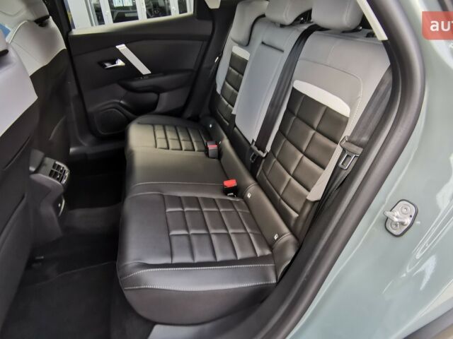 Сітроен С4, об'ємом двигуна 1.2 л та пробігом 0 тис. км за 28756 $, фото 29 на Automoto.ua