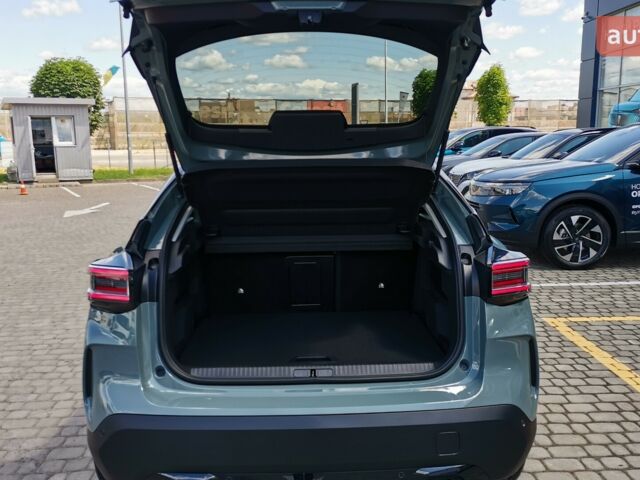 Сітроен С4, об'ємом двигуна 1.2 л та пробігом 0 тис. км за 28756 $, фото 12 на Automoto.ua