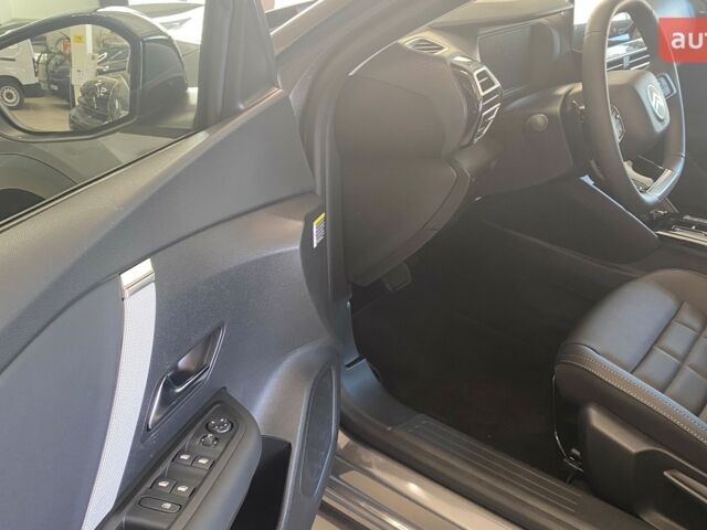 Ситроен С4, объемом двигателя 1.2 л и пробегом 0 тыс. км за 27762 $, фото 8 на Automoto.ua