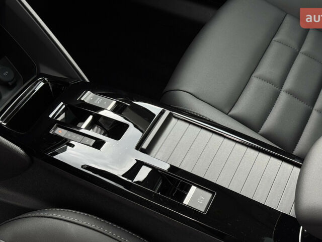 Ситроен С4, объемом двигателя 1.2 л и пробегом 0 тыс. км за 26852 $, фото 22 на Automoto.ua