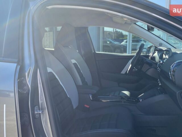 Ситроен С4, объемом двигателя 1.2 л и пробегом 0 тыс. км за 28083 $, фото 7 на Automoto.ua