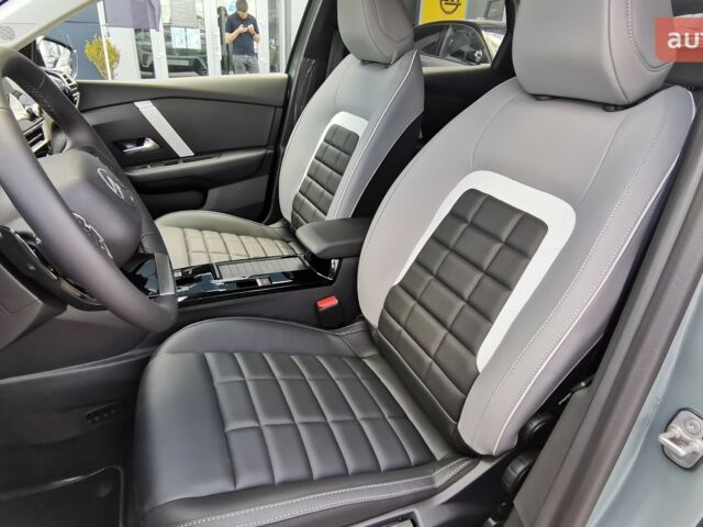 Сітроен С4, об'ємом двигуна 1.2 л та пробігом 0 тис. км за 28756 $, фото 18 на Automoto.ua