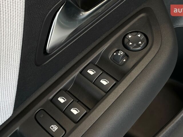 купити нове авто Сітроен С4 2025 року від офіційного дилера Автоцентр AUTOGROUP Сітроен фото