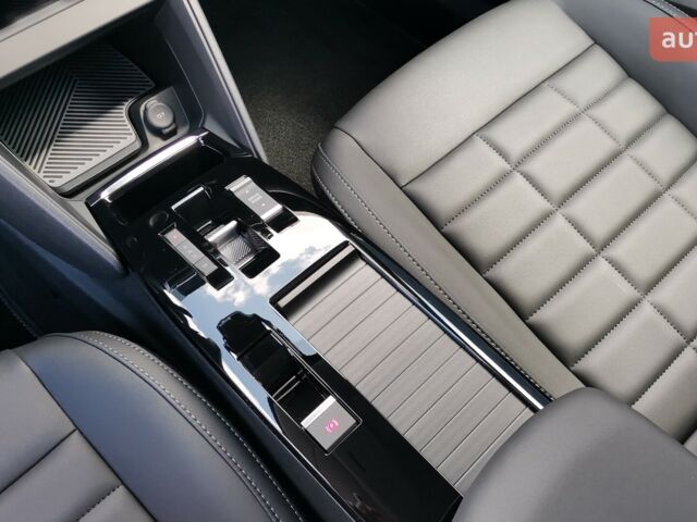 Сітроен С4, об'ємом двигуна 1.2 л та пробігом 0 тис. км за 28756 $, фото 25 на Automoto.ua