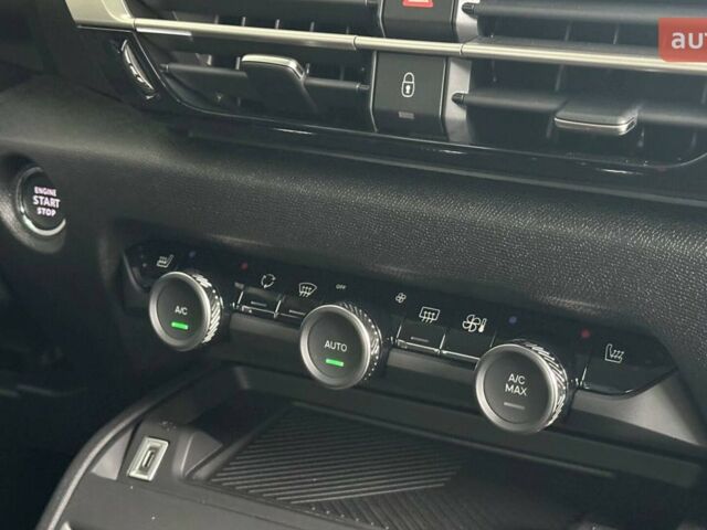 Ситроен С4, объемом двигателя 1.2 л и пробегом 0 тыс. км за 26739 $, фото 20 на Automoto.ua