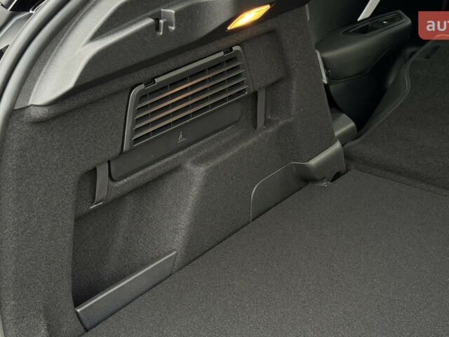 Сітроен С4, об'ємом двигуна 1.2 л та пробігом 0 тис. км за 26864 $, фото 47 на Automoto.ua