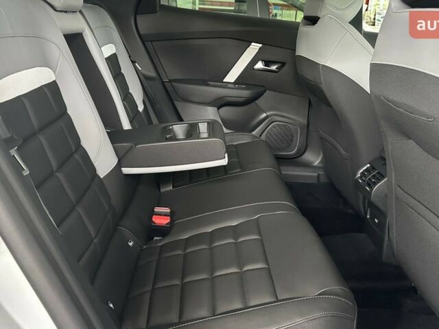 Ситроен С4, объемом двигателя 1.2 л и пробегом 0 тыс. км за 27762 $, фото 23 на Automoto.ua