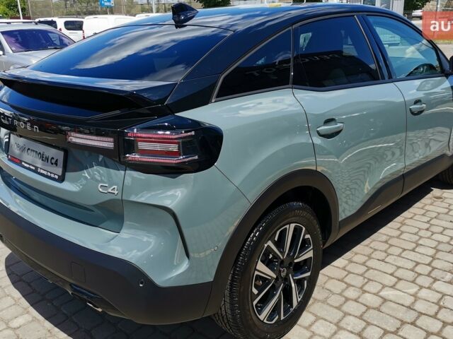 Сітроен С4, об'ємом двигуна 1.2 л та пробігом 0 тис. км за 28756 $, фото 4 на Automoto.ua