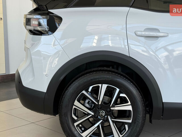 Сітроен С4, об'ємом двигуна 1.2 л та пробігом 0 тис. км за 29036 $, фото 6 на Automoto.ua