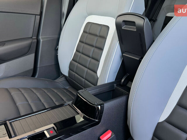 Ситроен С4, объемом двигателя 1.2 л и пробегом 0 тыс. км за 27376 $, фото 26 на Automoto.ua