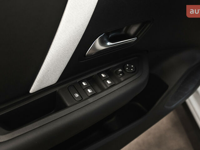 Ситроен С4, объемом двигателя 1.2 л и пробегом 0 тыс. км за 29300 $, фото 12 на Automoto.ua