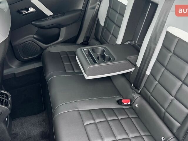 Сітроен С4 2025 року купити нове авто Сітроен С4 2025 року від офіційного дилера Автоцентр Поділля Сітроен фото