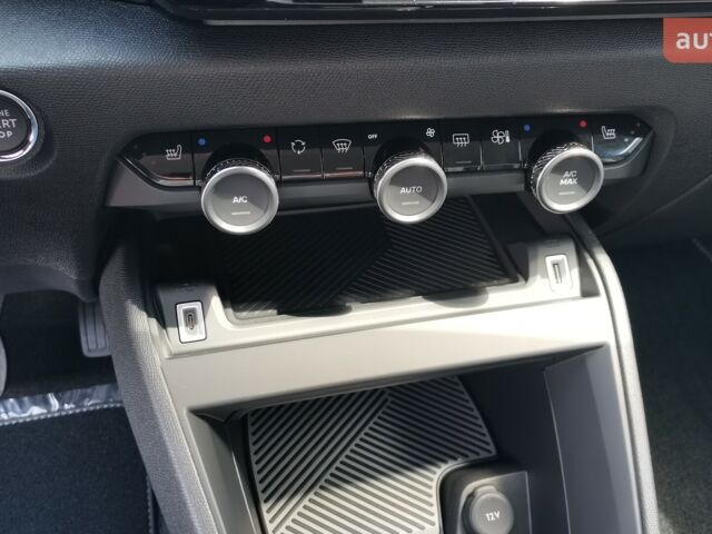 Сітроен С4, об'ємом двигуна 1.2 л та пробігом 0 тис. км за 28756 $, фото 23 на Automoto.ua