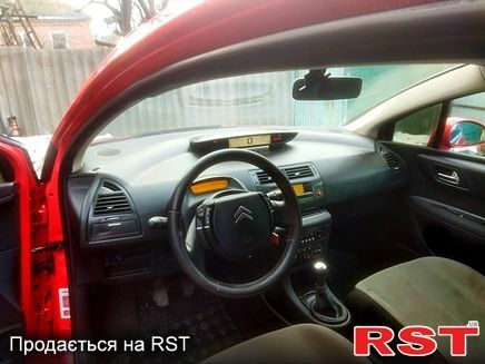 Сітроен С4, об'ємом двигуна 1.6 л та пробігом 250 тис. км за 3850 $, фото 10 на Automoto.ua